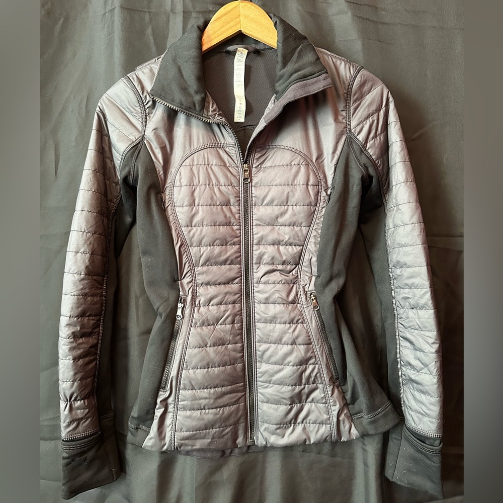 Lululemon First Mile Running Jacket Black Womens Quilted Puffer Luxury EUC!